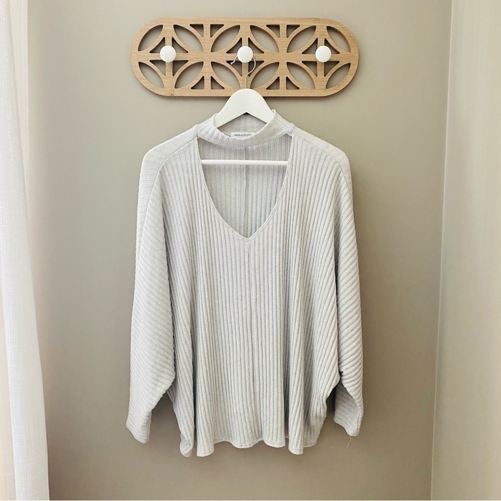 Urban Outfitters Silence + Noise Sky Open Mock-Neck Sweater Gray Sz Small